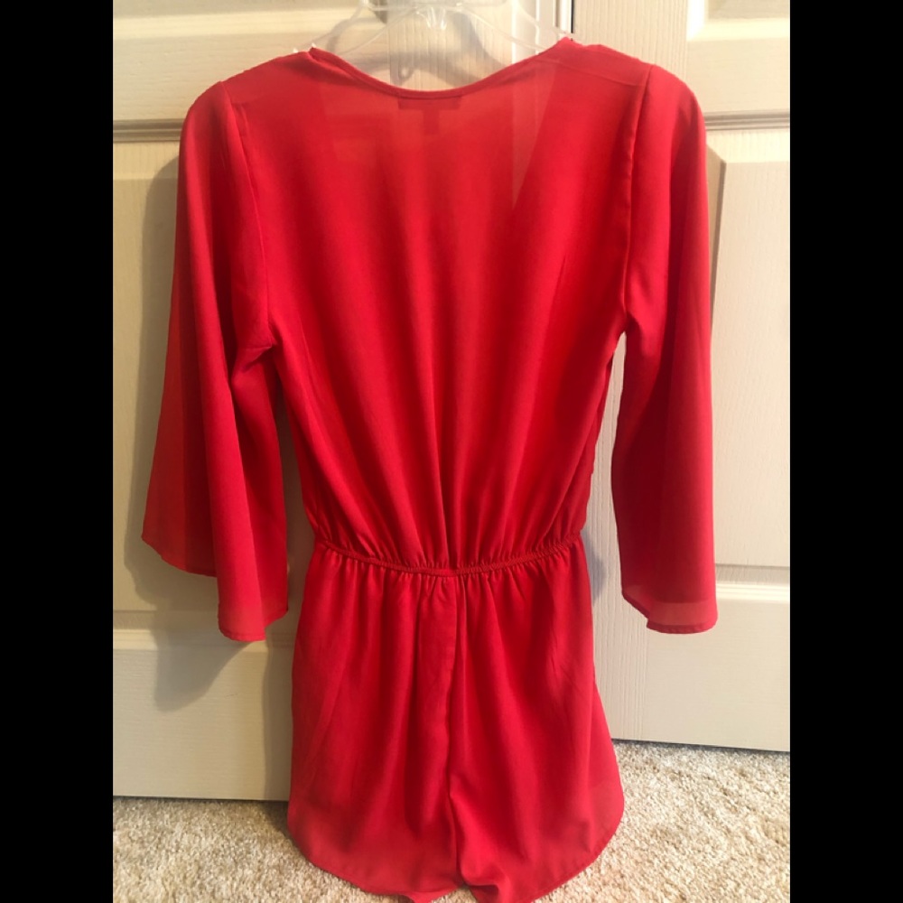 NWT Gianna Bini Red Romper - Valentines Day - Picture 2 of 3